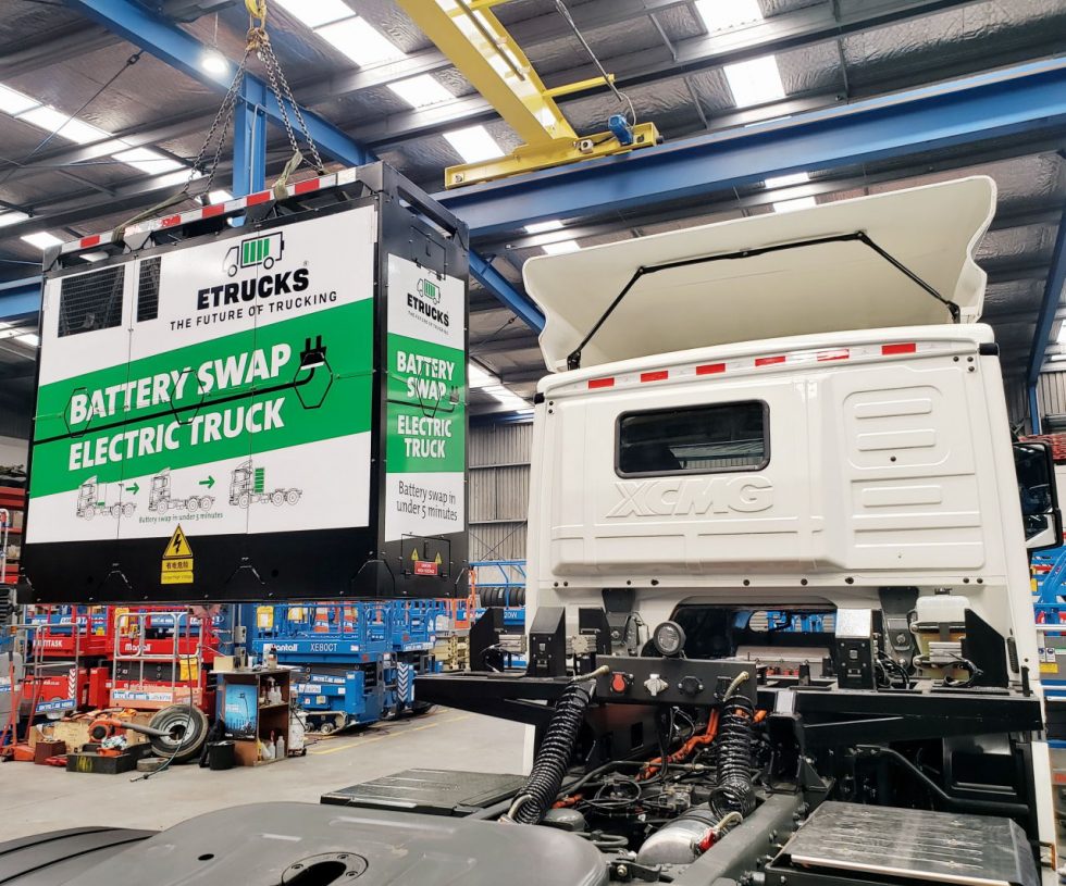 Battery swap process at work Etrucks®